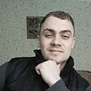 Михаил, 32 года