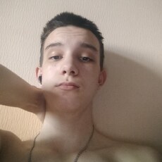 Фотография мужчины Андрей, 18 лет из г. Благовещенск