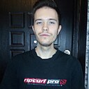 Максим, 32 года
