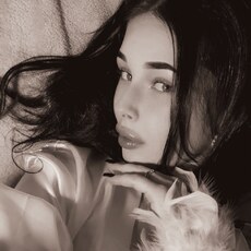 Фотография девушки Алина, 18 лет из г. Пенза