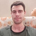 Артём, 22 года