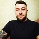 Михаил, 32 года