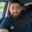 Али, 33 года