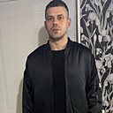 Lee, 40 лет