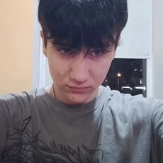 Фотография мужчины Кирилл, 19 лет из г. Волгоград