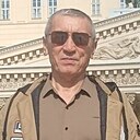 Махмуд, 63 года
