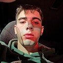 Назар, 22 года