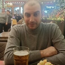 Фотография мужчины Манвел, 30 лет из г. Омск