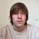 Денис, 24 года