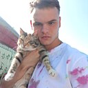 Максим, 23 года