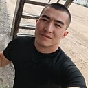 Тохир, 23 года