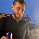 Али, 24 года