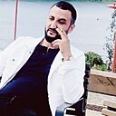 Артур, 37 лет