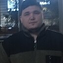 Лев, 38 лет