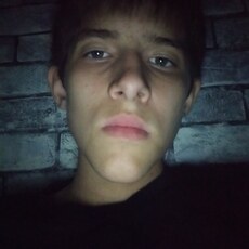 Фотография мужчины Stepan Ggg, 18 лет из г. Ярославль