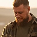 Денис, 33 года