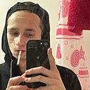 Саша, 23 года