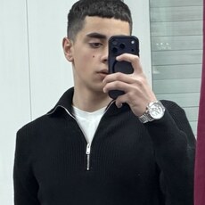 Фотография мужчины Артур, 19 лет из г. Минск