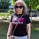 Мадамдалеко, 44 года