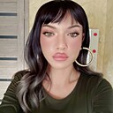 София, 32 года