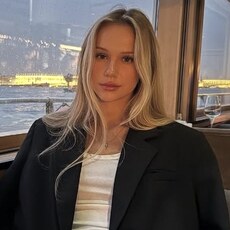 Фотография девушки Алена, 19 лет из г. Минск