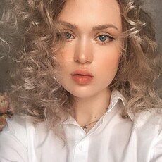 Фотография девушки Элина, 19 лет из г. Москва