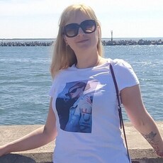 Ирина, 37 из г. Калининград.