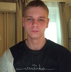 Фотография мужчины Артём, 18 лет из г. Батайск