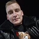 Роман, 25 лет