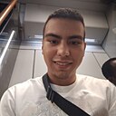 Молодой, 22 года