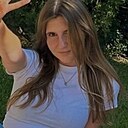 Вика, 22 года