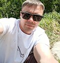 Роман, 33 года