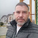 Nae Adrian, 44 года
