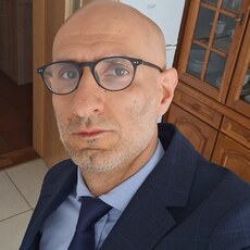 Arash, 46 из г. Дармштадт.