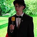 Фёдор, 19 лет