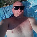 Urii, 51 год