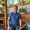 Рустам, 42 года