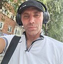 Valera, 42 года
