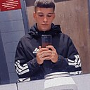 Антон, 22 года
