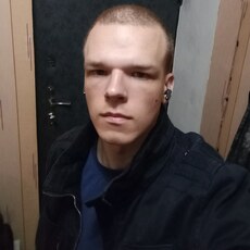 Фотография мужчины Максим, 20 лет из г. Новолукомль