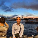 Dmitrii, 42 года