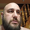 Роман, 44 года