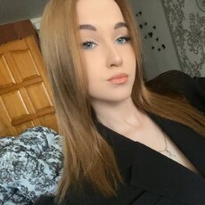 Фотография девушки Арина, 18 лет из г. Омск