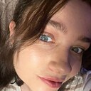 Алексеевна, 22 года
