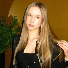 Фотография девушки Елизавета, 22 года из г. Санкт-Петербург