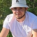 Марк, 22 года