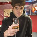 Арсений, 18 лет