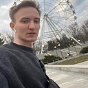 Роман, 23 года
