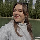 Незнайомка, 24 года