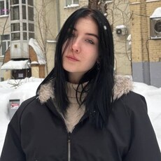 Фотография девушки Лина, 18 лет из г. Москва